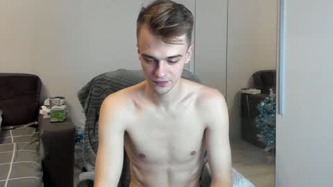 taylor fox online show from 30, 12, 2024