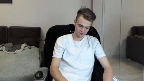 taylor fox online show from 19, 1, 2025