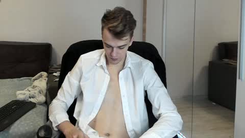 taylor fox online show from 20, 1, 2025