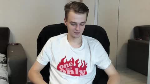 taylor fox online show from 10, 2, 2025