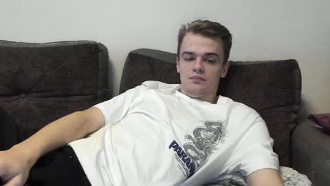 taylor fox online show from 19, 2, 2025