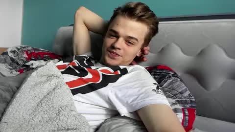 taylor fox online show from 24, 9, 2025