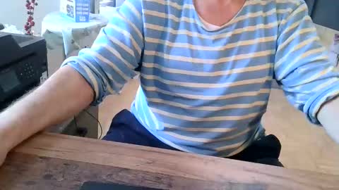 rolandloser1000 online show from 17, 12, 2024