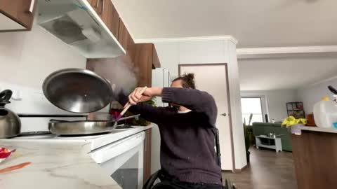 Rollinintheweeds online show from 16, 2, 2025