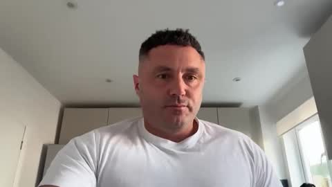 rolover899 online show from 15, 4, 2026