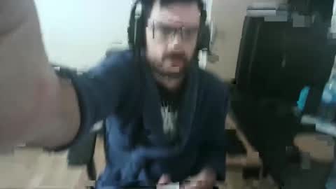 romainb72 online show from 6, 1, 2025