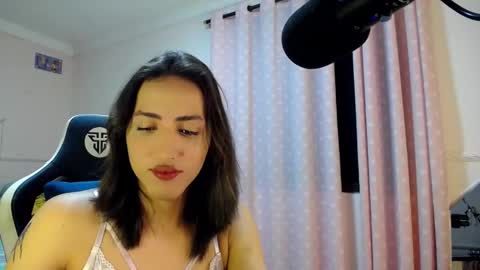 Snapshot of romalix chatting on 16, 1, 2025 charlotte online show from 16, 1, 2025