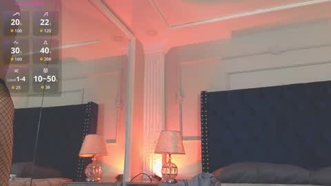   online show from 28, 10, 2025