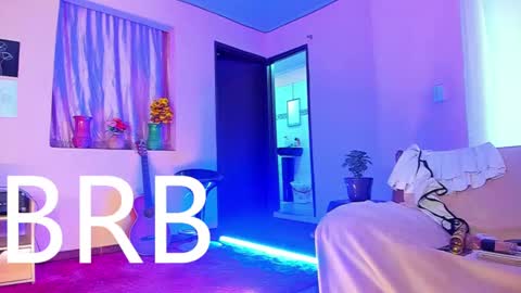 Is A Belle online show from 4, 2, 2025