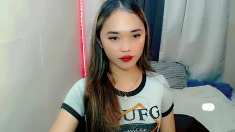 Snapshot of romanticslutxxx chatting on 20, 6, 2026 empress online show from 20, 6, 2026