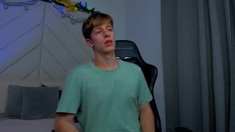 Romeo Ricci online show from 22, 12, 2025