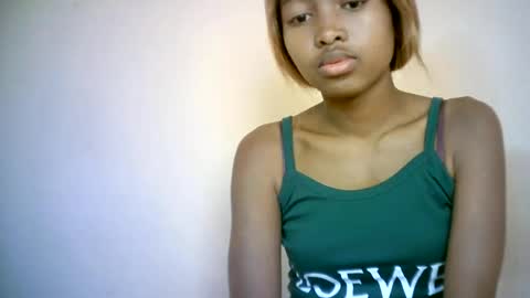 rominah_20 online show from 22, 7, 2026