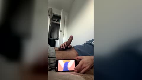 Snapshot of ronn00378 chatting on 17, 12, 2025 ronn00378 online show from 17, 12, 2025