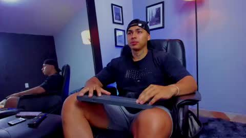 ronnie_crawford online show from 23, 6, 2026