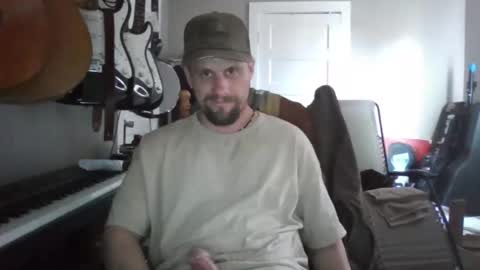 Snapshot of ronniejohnston13 chatting on 17, 4, 2026 ronniejohnston13 online show from 17, 4, 2026
