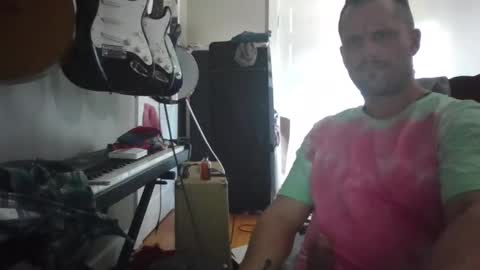 Snapshot of ronniejohnston13 chatting on 6, 6, 2026 ronniejohnston13 online show from 6, 6, 2026