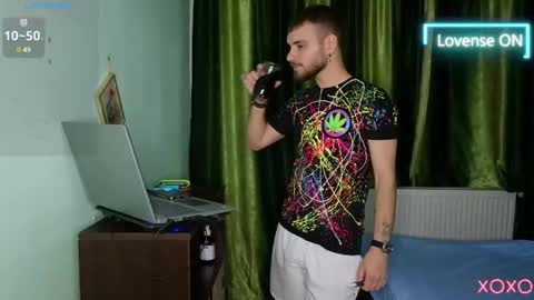 Snapshot of ronny_rian chatting on 11, 12, 2024 Ronny online show from 11, 12, 2024