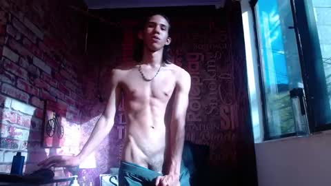 Snapshot of ronymiller_1 chatting on 8, 12, 2024 RonyMiller 1 online show from 8, 12, 2024