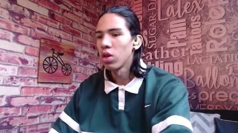 Snapshot of ronymiller_1 chatting on 25, 1, 2025 RonyMiller 1 online show from 25, 1, 2025