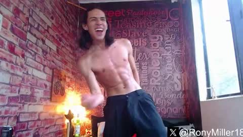 Snapshot of ronymiller_1 chatting on 27, 2, 2025 RonyMiller 1 online show from 27, 2, 2025