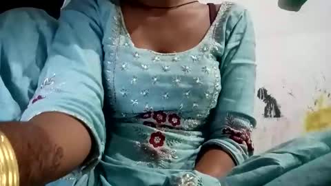 Snapshot of roop_sexy642 chatting on 23, 2, 2026 roop_sexy642 online show from 23, 2, 2026