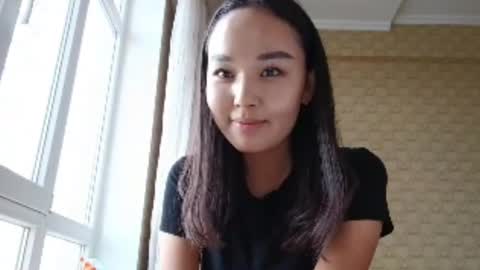 Snapshot of rosaliamariska chatting on 16, 12, 2025 Jasmin online show from 16, 12, 2025