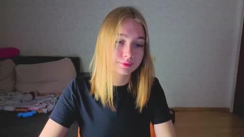 rosalina online show from 23, 12, 2025