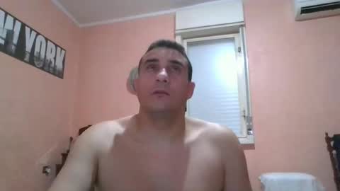 Snapshot of rosario1212 chatting on 4, 1, 2025 Rosario online show from 4, 1, 2025