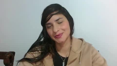 Snapshot of rosasvioletas chatting on 21, 11, 2025 rosasvioletas online show from 21, 11, 2025