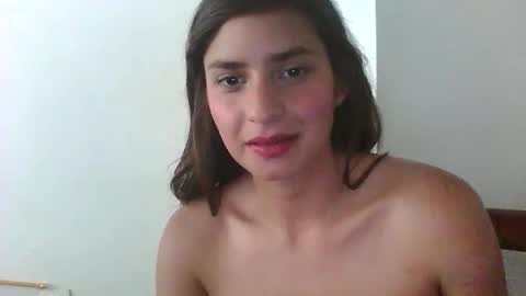 Snapshot of rosasvioletas chatting on 21, 12, 2025 rosasvioletas online show from 21, 12, 2025