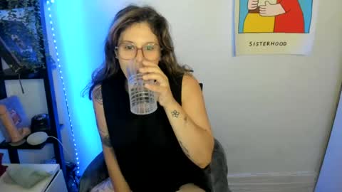 rose257044 online show from 12, 7, 2026
