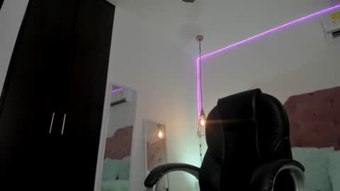 Snapshot of rose__monroe chatting on 1, 11, 2025 rose__monroe online show from 1, 11, 2025