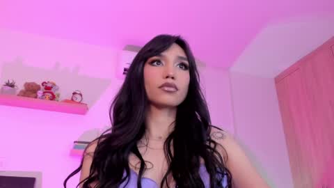 Snapshot of rose__saenz chatting on 9, 4, 2026 Rose Saenz online show from 9, 4, 2026