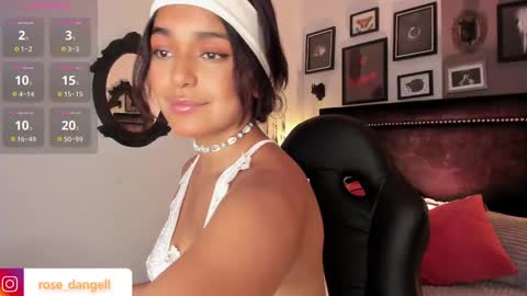 Rose online show from 21, 2, 2025