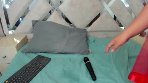 Rose 3 online show from 6, 2, 2026