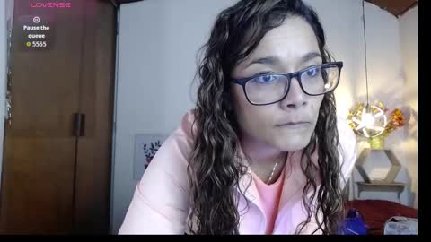 Snapshot of rose_thompson1 chatting on 21, 9, 2025 Rose online show from 21, 9, 2025