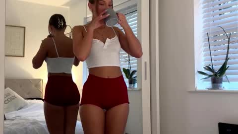 Snapshot of rosebella_ chatting on 27, 2, 2026 Bella online show from 27, 2, 2026