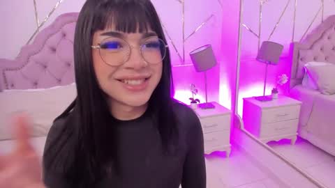 Rose online show from 26, 1, 2025