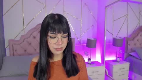 Rose online show from 3, 2, 2025