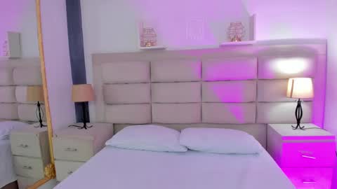 Rose online show from 21, 2, 2025