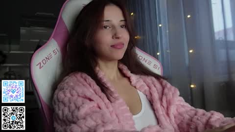 roseess_ online show from 19, 1, 2025