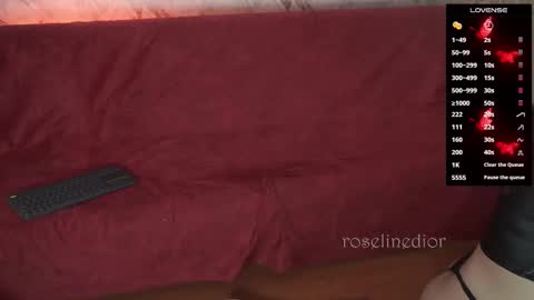 Lyla OF roselinedior online show from 26, 11, 2025