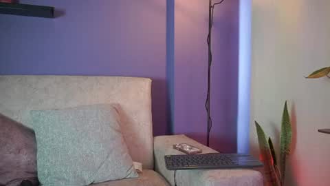 Lyla OF roselinedior online show from 11, 7, 2026