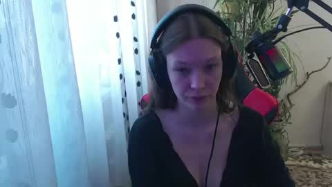 Lina online show from 29, 4, 2026