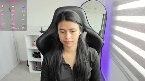 Snapshot of roseparis chatting on 29, 10, 2025 Nat online show from 29, 10, 2025