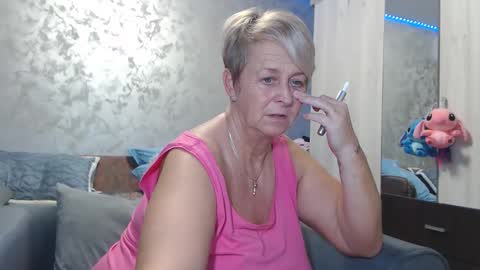 Snapshot of roses_and_lillies chatting on 7, 2, 2026 Lovepinklilly online show from 7, 2, 2026