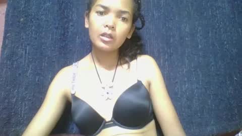 rosia685234 online show from 23, 2, 2025