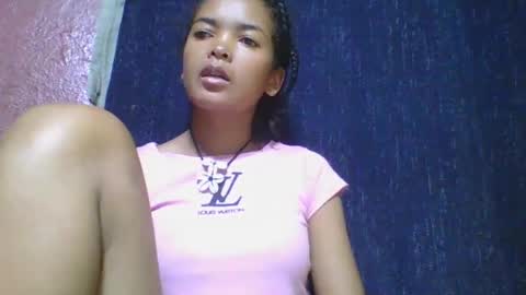 rosia685234 online show from 25, 2, 2025