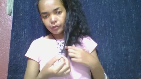 rosia685234 online show from 27, 2, 2025