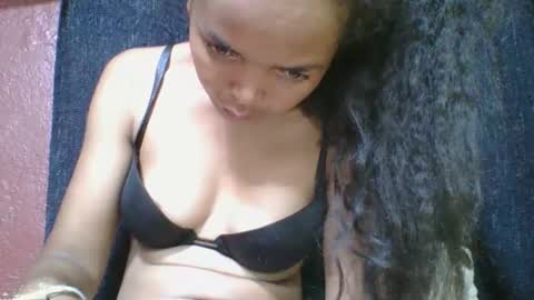 rosia685234 online show from 12, 2, 2026